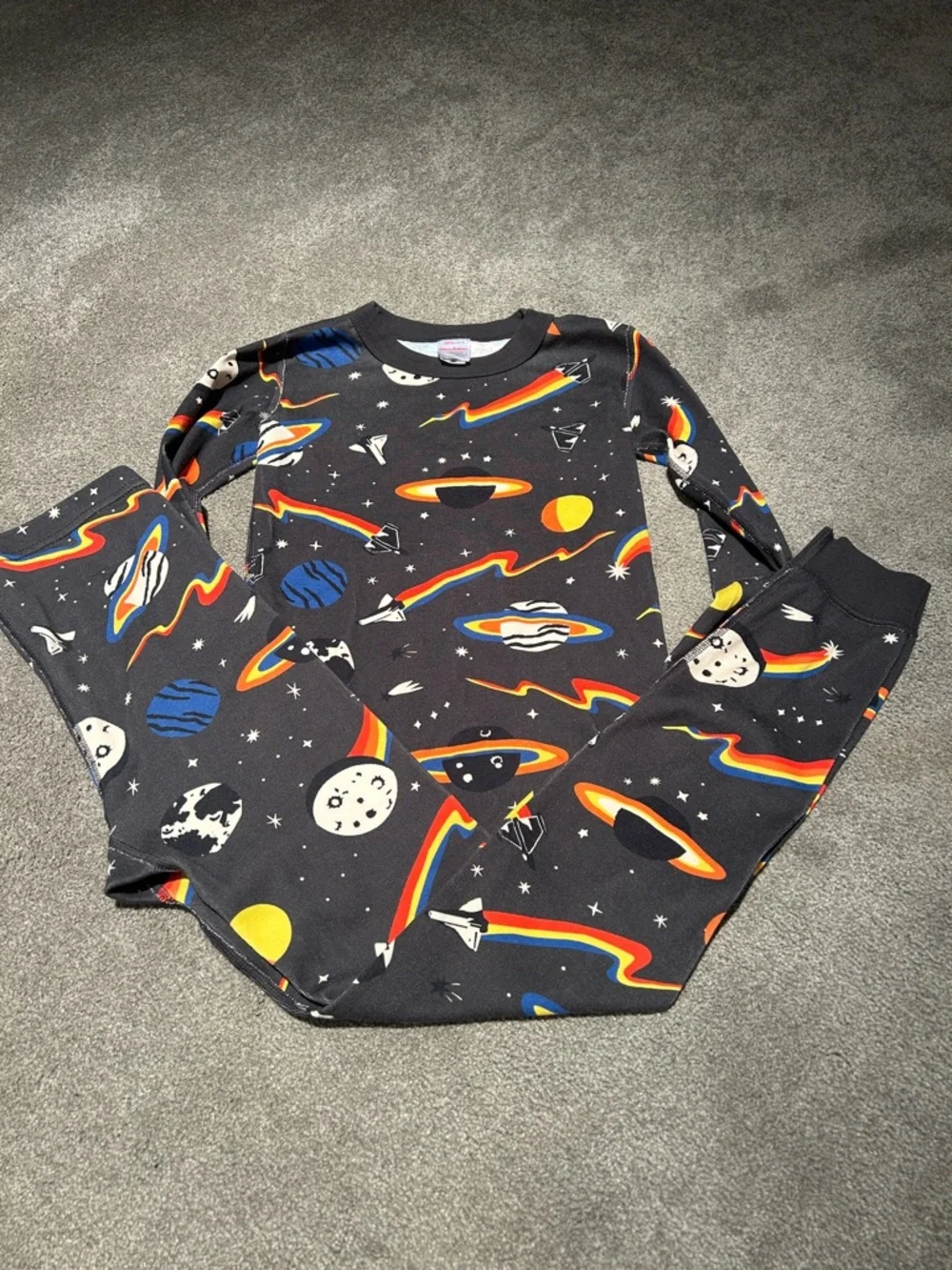 Hanna Andersson Black Kids Space Pajama Set with Rainbow Accents - Picture 1 of 4